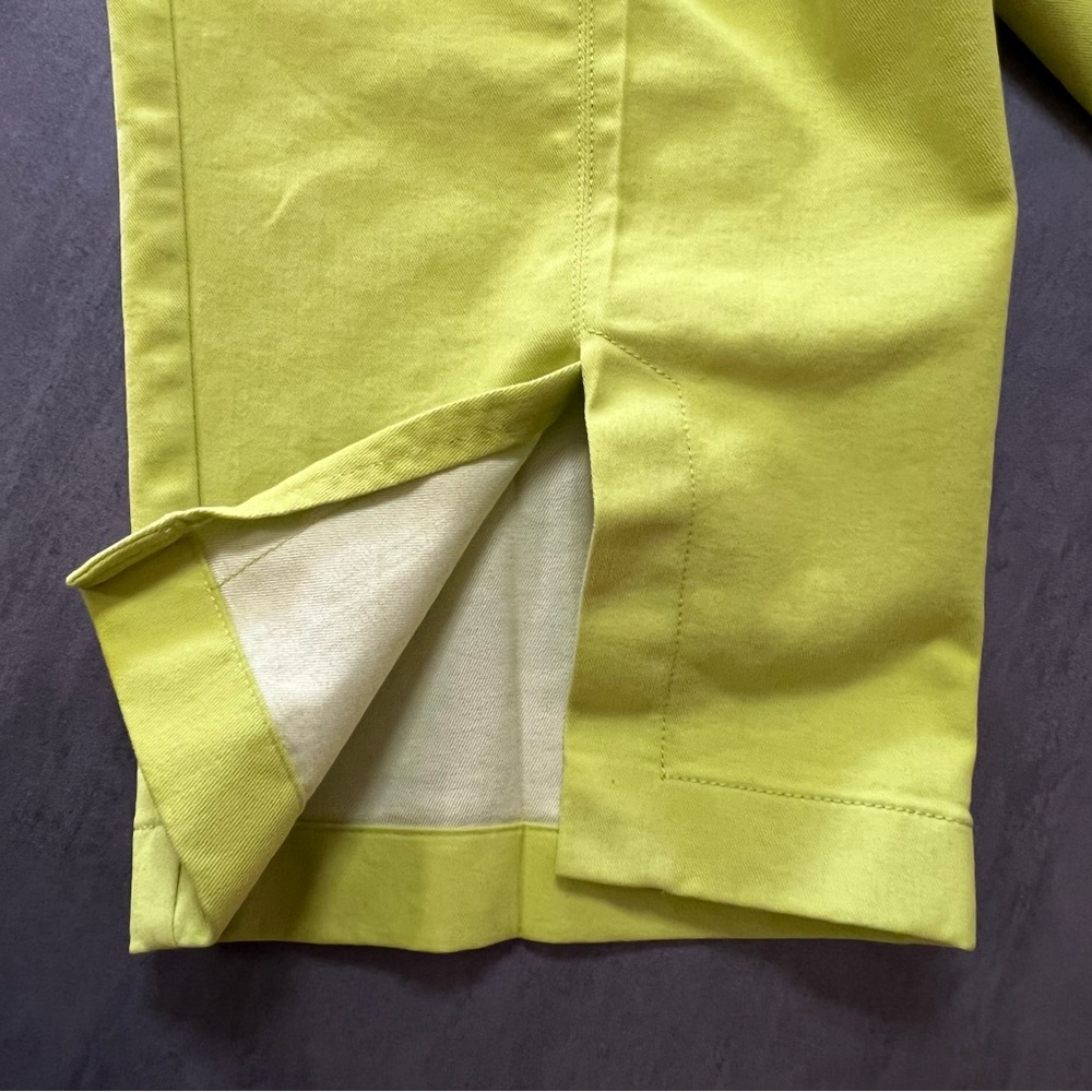 St.‎ John Sport Stretch Chambray Bermuda Lime Green Short Y2K Women’s Size 8 - Picture 11 of 12